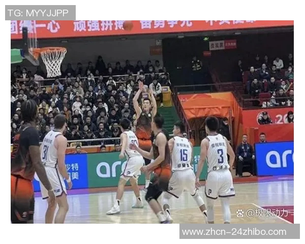 CBA上海队与苏州队激战正酣谁能在这场对决中笑到最后